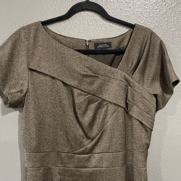 Arthur S. Levine Tahari Brown Dress 8 - Picture 4 of 7